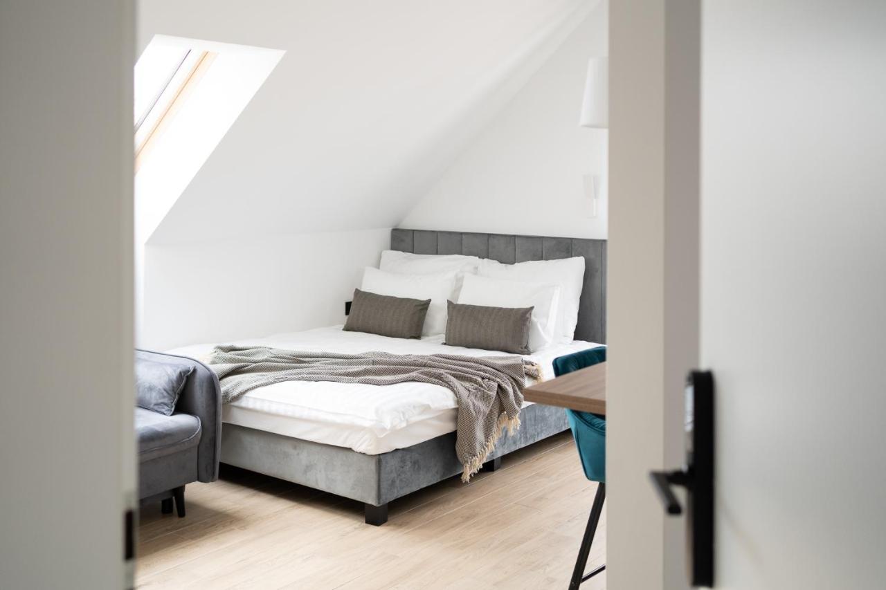 Komfortowe Oh Apartamenty Zator Ngoại thất bức ảnh